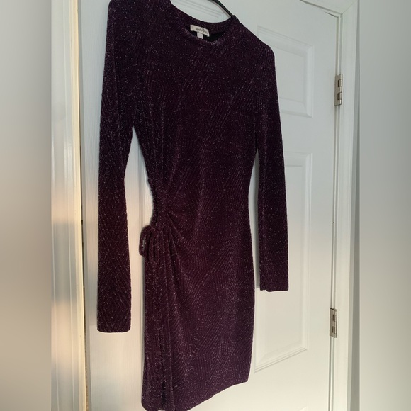 Speechless Deep Purple Long Sleeve Dress With Keyhole - Picture 1 of 4